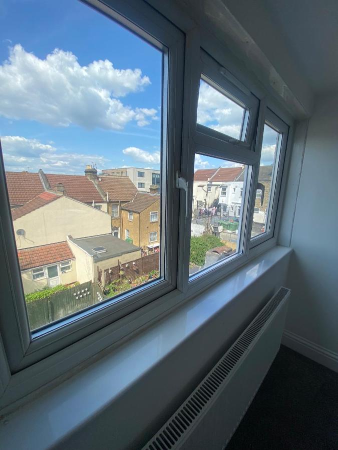 Cosy House In Newham Διαμέρισμα Λονδίνο Εξωτερικό φωτογραφία